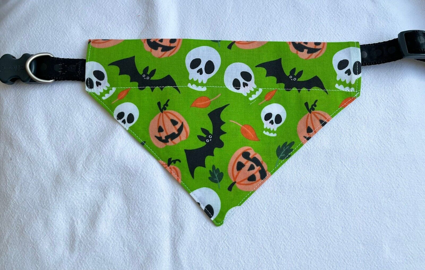 Supporting Charity Halloween Dog Bow & Bandana Handmade in UK. Multi Sizes