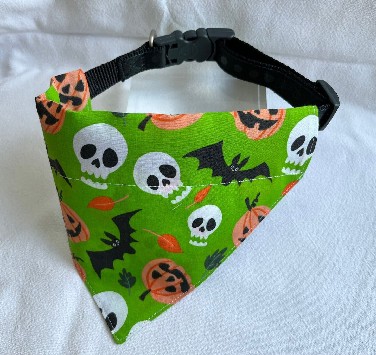 Supporting Charity Halloween Dog Bow & Bandana Handmade in UK. Multi Sizes